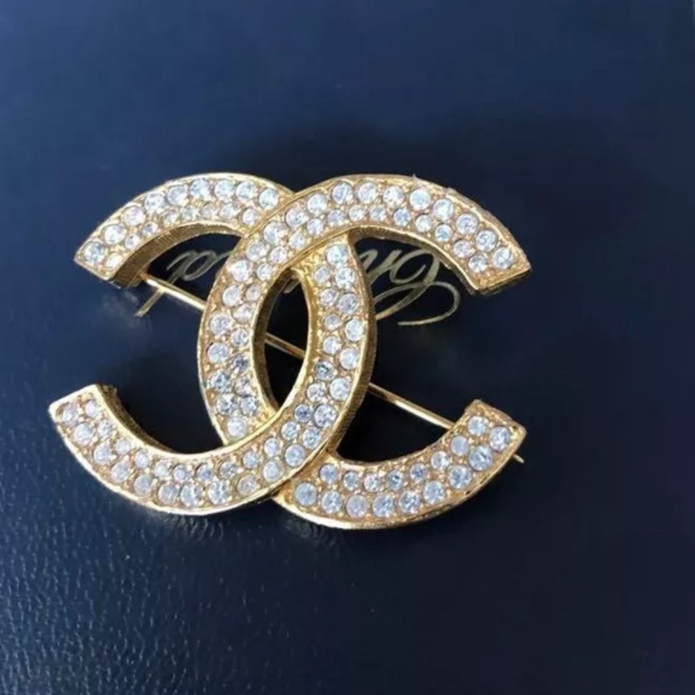 Auth CHANEL Gold Plated CC Logos Rhinestone Vintage Pin Brooch